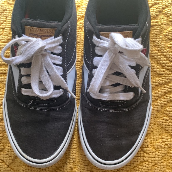 Levi’s - Picture 6 of 6